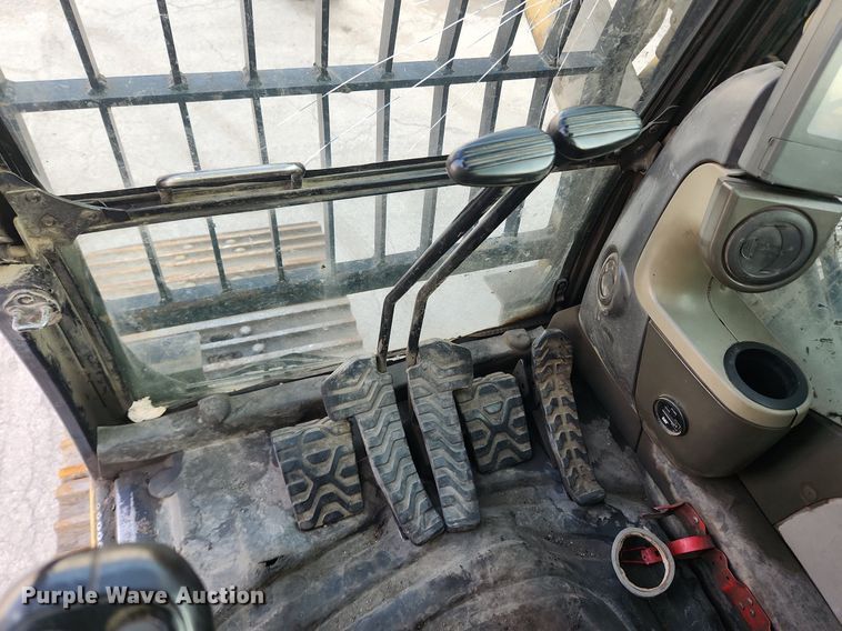 image for item DQ5395 2006 Caterpillar 330DL  excavator