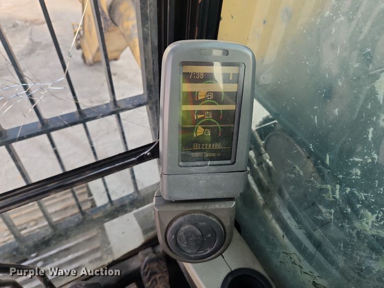 image for item DQ5395 2006 Caterpillar 330DL  excavator