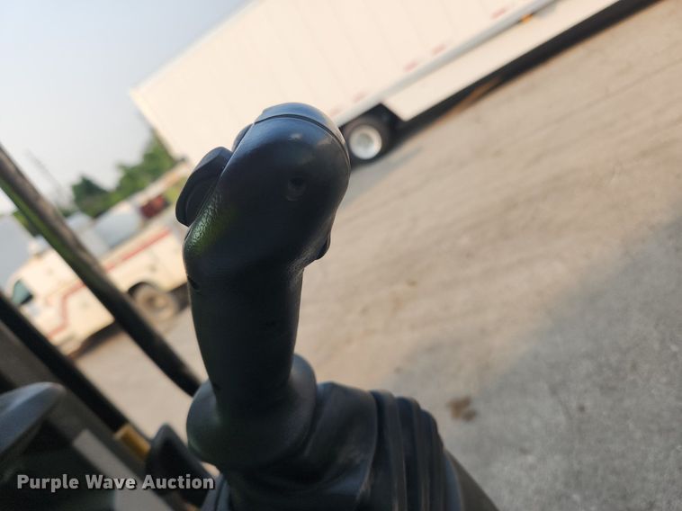 image for item DQ5395 2006 Caterpillar 330DL  excavator