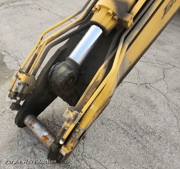 image for item DQ5395 2006 Caterpillar 330DL  excavator