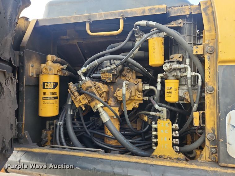 image for item DQ5395 2006 Caterpillar 330DL  excavator