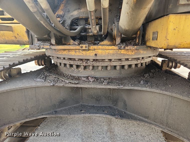 image for item DQ5395 2006 Caterpillar 330DL  excavator