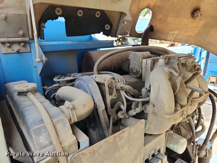 image for item DQ5397 2001 Genie Z45/25  boom lift