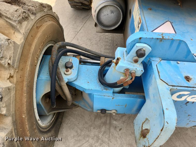image for item DQ5397 2001 Genie Z45/25  boom lift