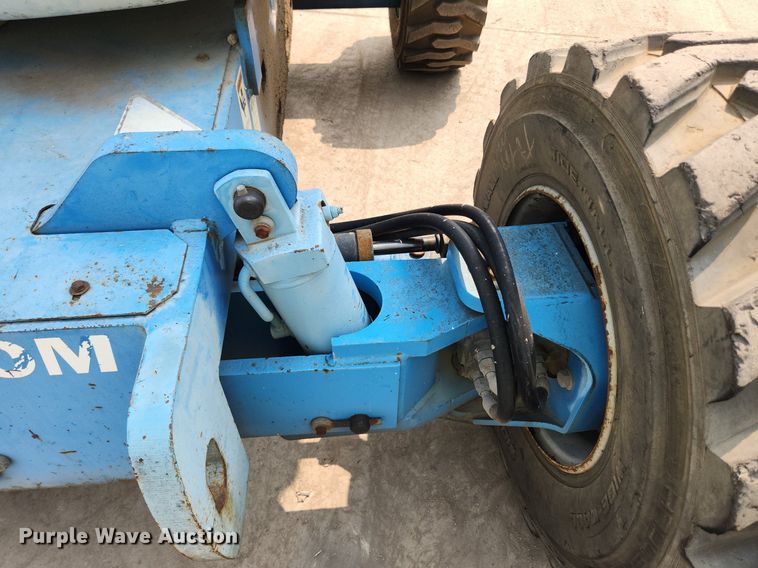 image for item DQ5397 2001 Genie Z45/25  boom lift