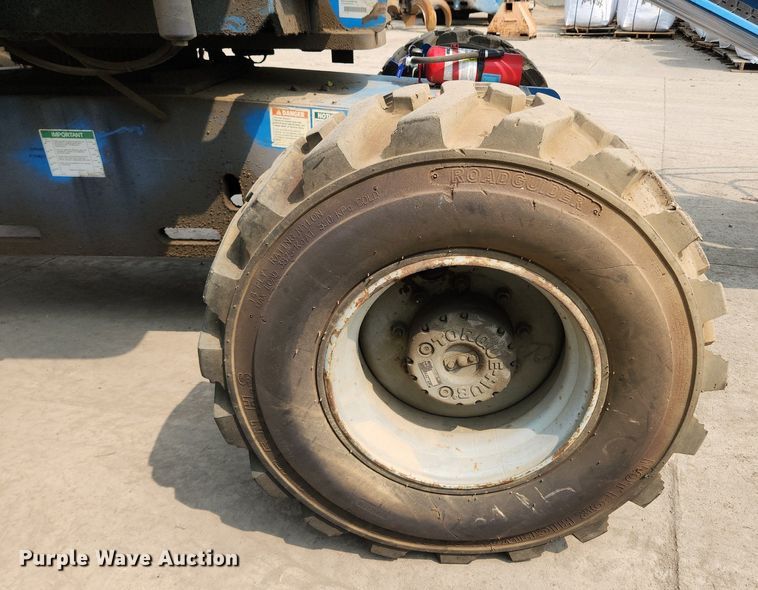 image for item DQ5397 2001 Genie Z45/25  boom lift