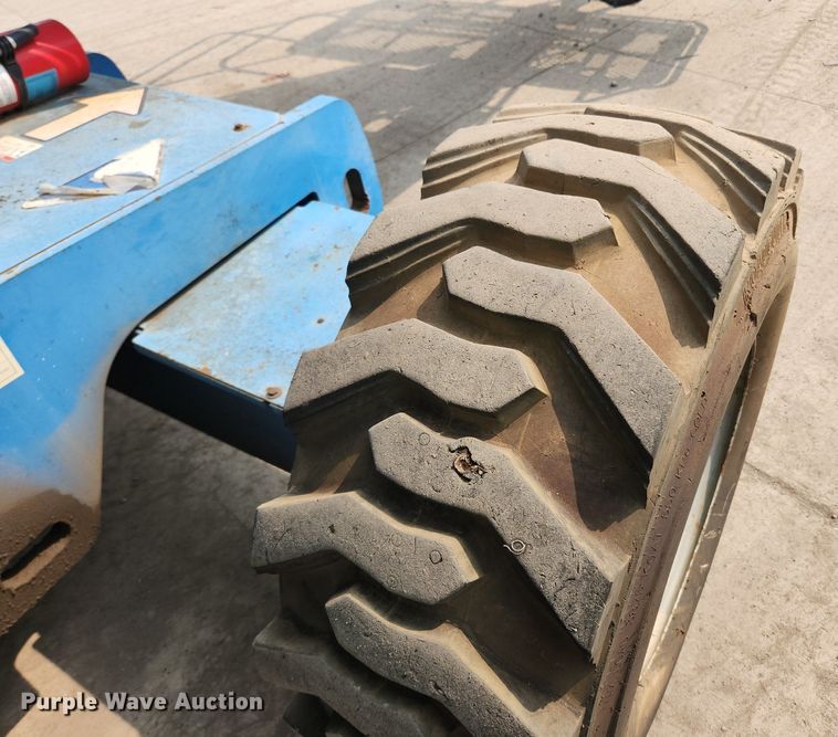 image for item DQ5397 2001 Genie Z45/25  boom lift