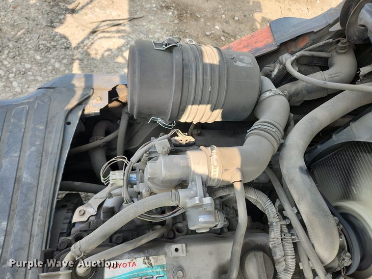 image for item DQ5398 Toyota 8FGU30  forklift