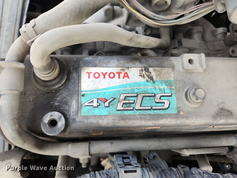 image for item DQ5398 Toyota 8FGU30  forklift