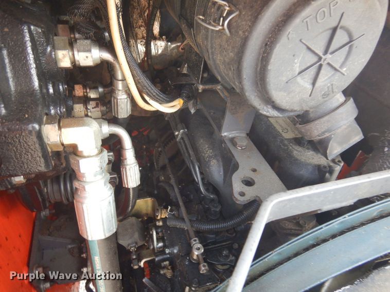 image for item DQ7320 2002 Thomas T153S  skid steer loader