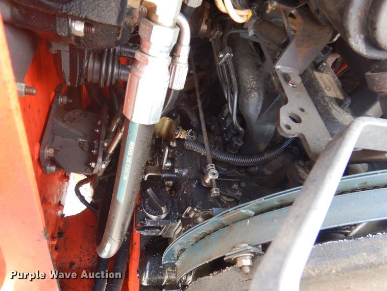 image for item DQ7320 2002 Thomas T153S  skid steer loader