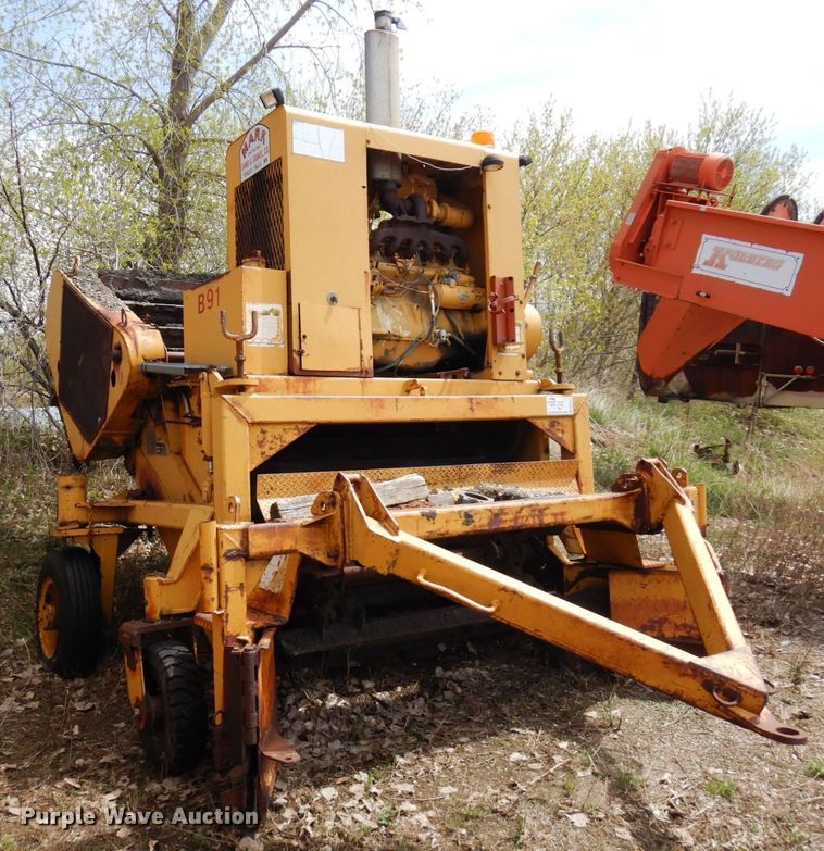 image for item DQ7321 CMI Clarco  windrower