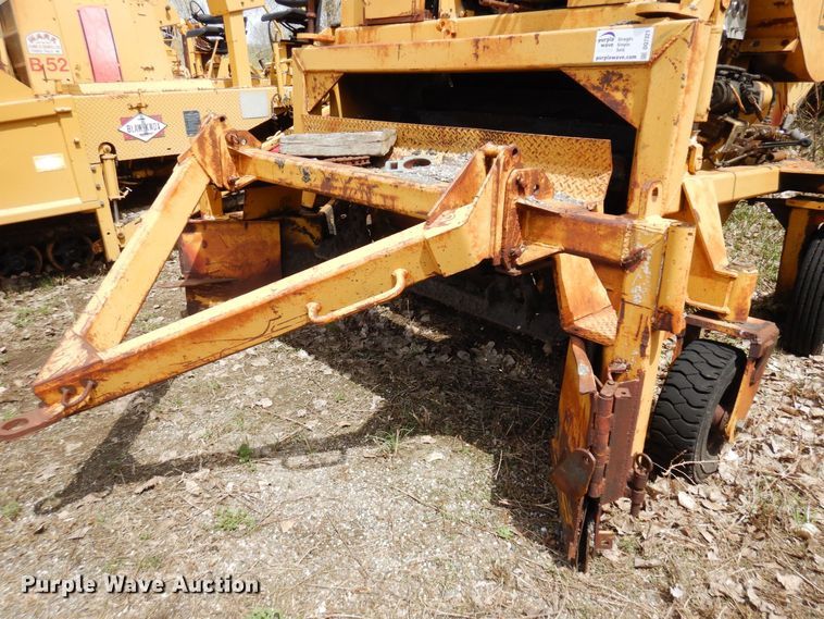 image for item DQ7321 CMI Clarco  windrower