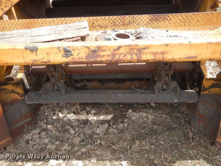 image for item DQ7321 CMI Clarco  windrower