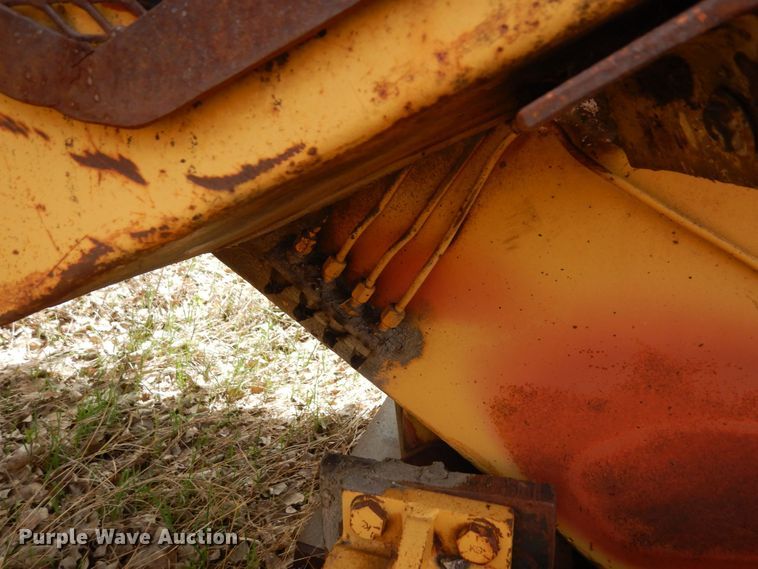 image for item DQ7321 CMI Clarco  windrower