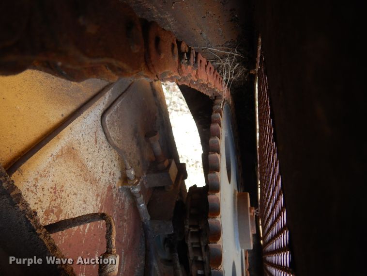 image for item DQ7321 CMI Clarco  windrower