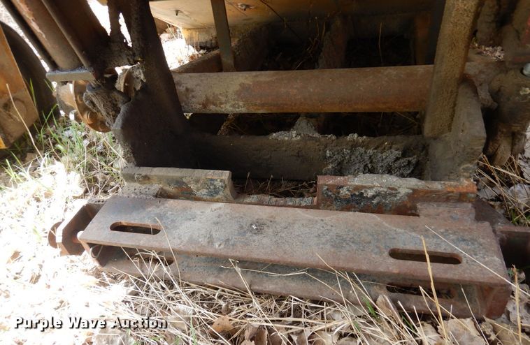 image for item DQ7321 CMI Clarco  windrower