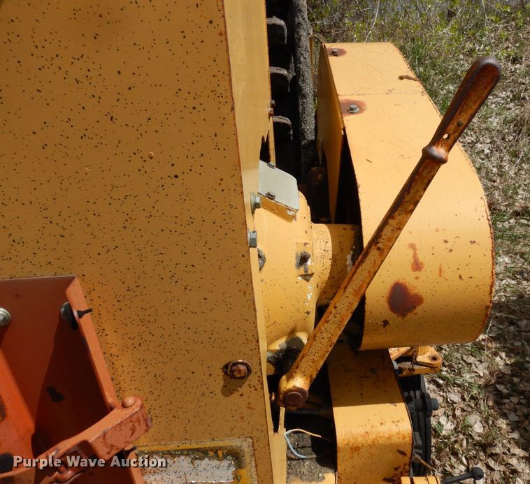 image for item DQ7321 CMI Clarco  windrower