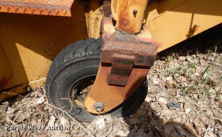 image for item DQ7321 CMI Clarco  windrower