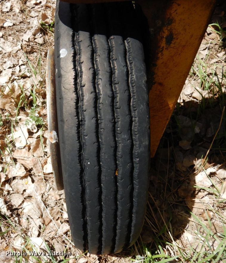 image for item DQ7321 CMI Clarco  windrower