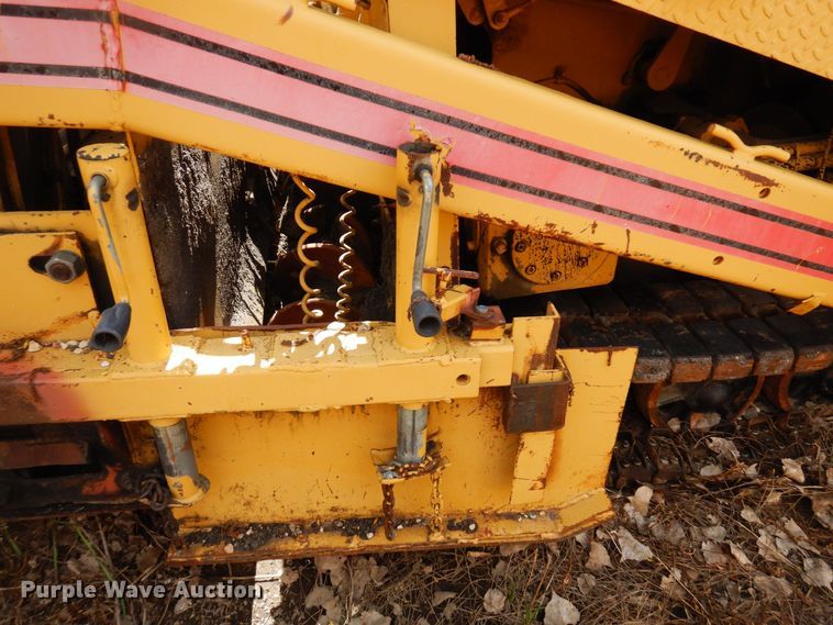 image for item DQ7322 1992 Blaw-Knox PF 400-A  paver