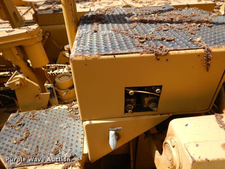 image for item DQ7322 1992 Blaw-Knox PF 400-A  paver