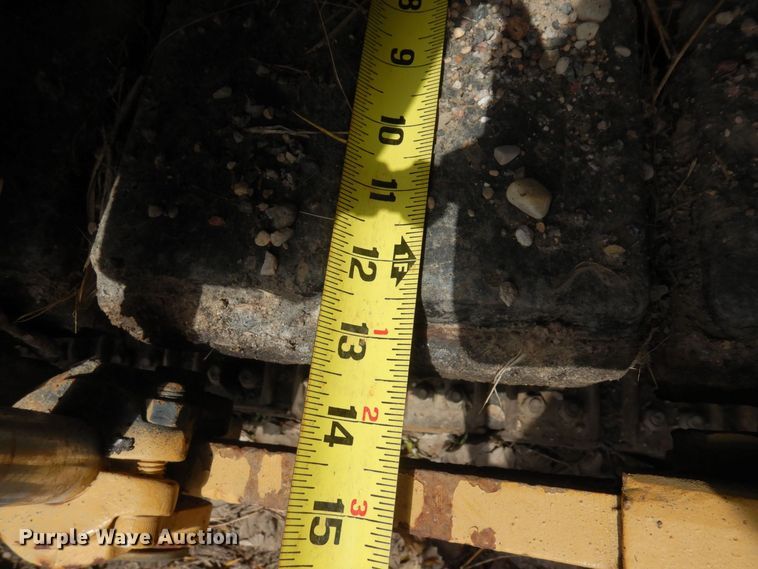 image for item DQ7322 1992 Blaw-Knox PF 400-A  paver