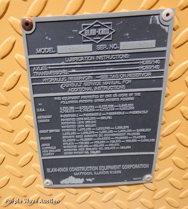 image for item DQ7322 1992 Blaw-Knox PF 400-A  paver