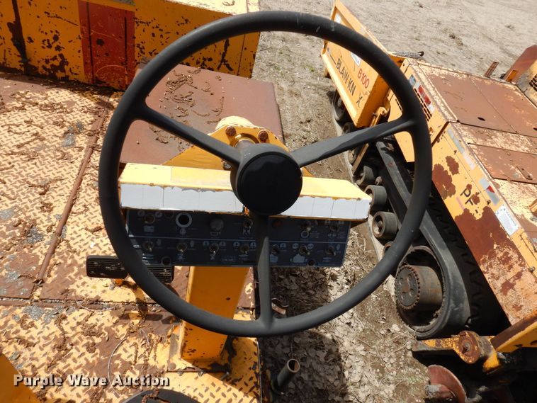 image for item DQ7323 1988 Blaw-Knox PF200  paver