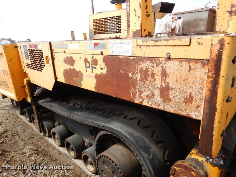 image for item DQ7324 2000 Blaw-Knox PF-5510  paver