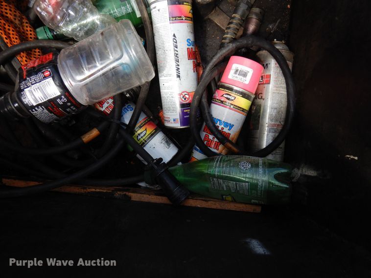 image for item DQ7324 2000 Blaw-Knox PF-5510  paver