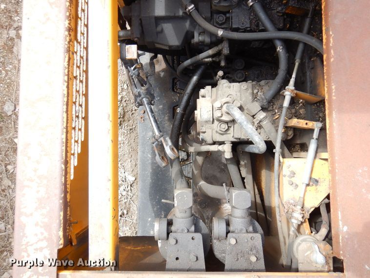 image for item DQ7324 2000 Blaw-Knox PF-5510  paver