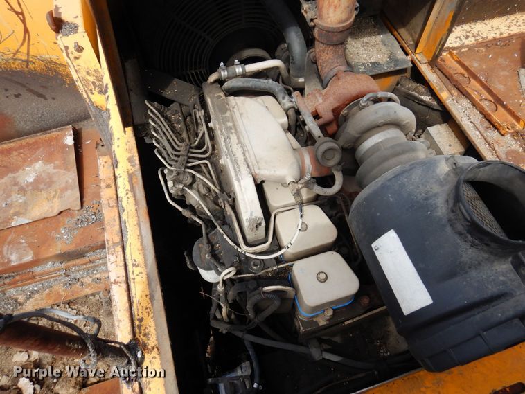 image for item DQ7324 2000 Blaw-Knox PF-5510  paver