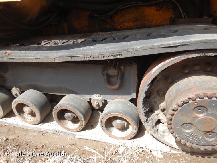 image for item DQ7324 2000 Blaw-Knox PF-5510  paver