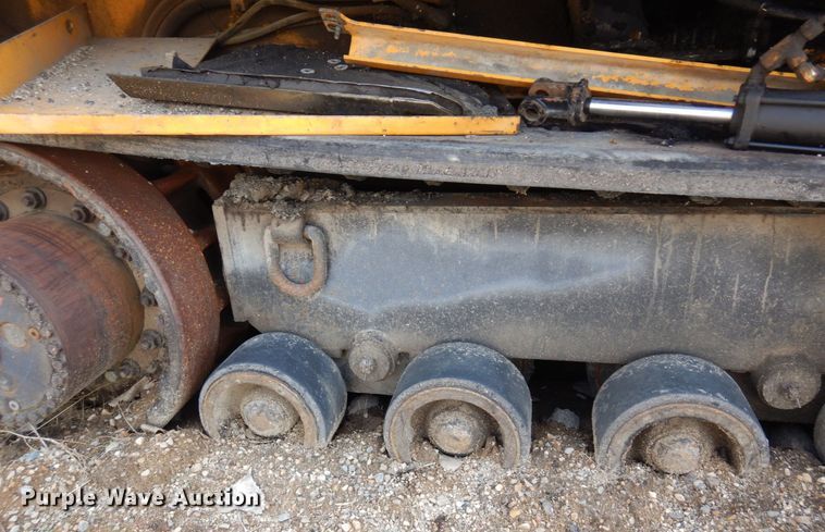 image for item DQ7324 2000 Blaw-Knox PF-5510  paver