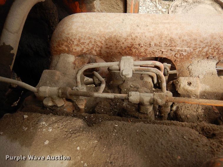 image for item DQ7327 1997 Broce RJ300  broom