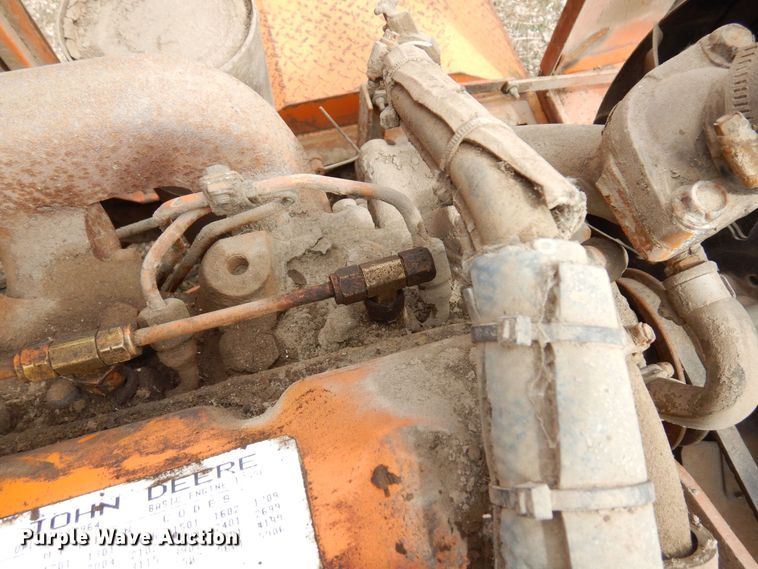 image for item DQ7327 1997 Broce RJ300  broom