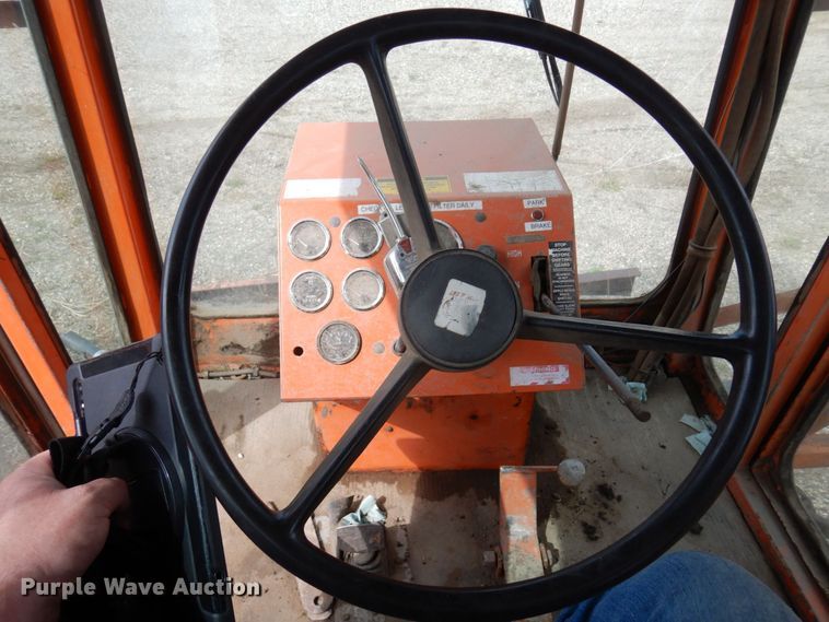 image for item DQ7328 1999 Broce RJ350  broom