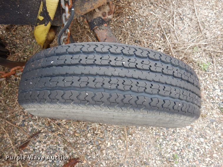 image for item DQ7328 1999 Broce RJ350  broom