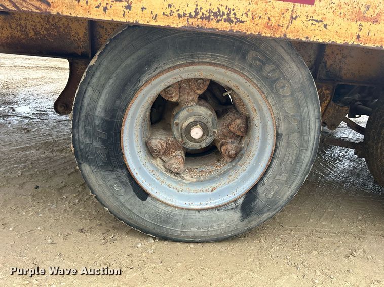 image for item DR4577 1991 Rogers Brothers TAG242215  equipment trailer