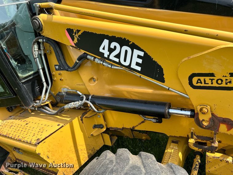 image for item DR4624 2009 Caterpillar 420E  backhoe