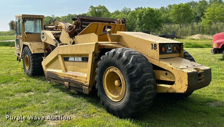 image for item DR4627 1995 John Deere 762B  elevating scraper