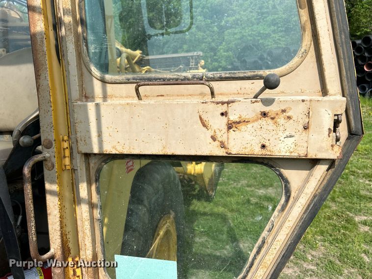 image for item DR4627 1995 John Deere 762B  elevating scraper