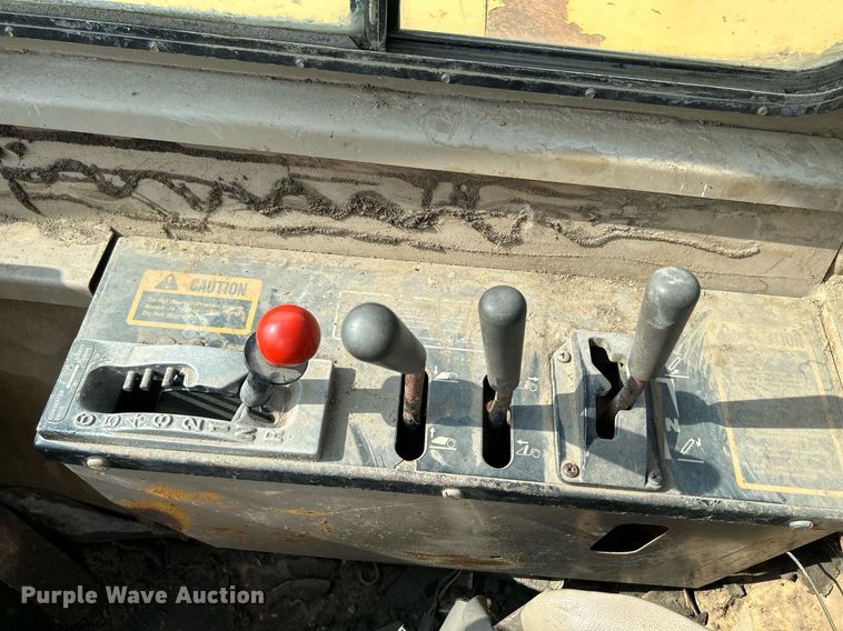 image for item DR4627 1995 John Deere 762B  elevating scraper