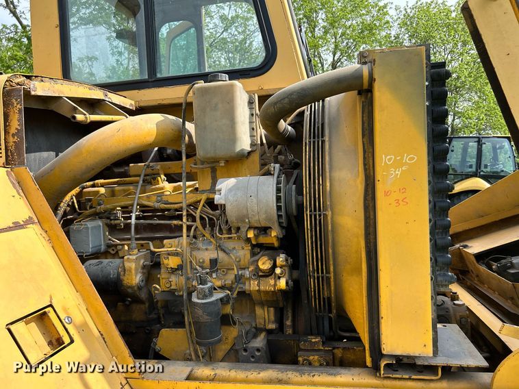 image for item DR4627 1995 John Deere 762B  elevating scraper