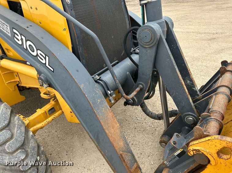 image for item DR4681 2015 John Deere 310SL  backhoe