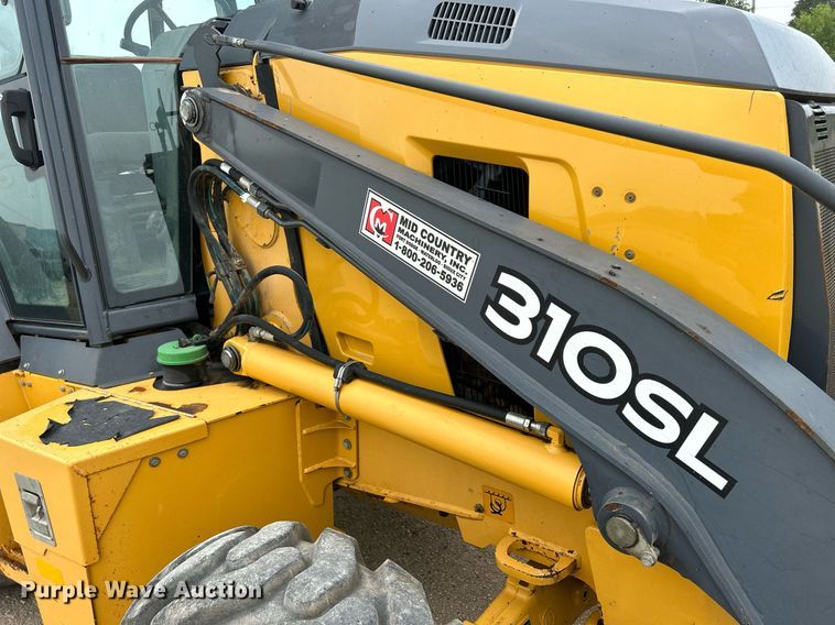 image for item DR4681 2015 John Deere 310SL  backhoe