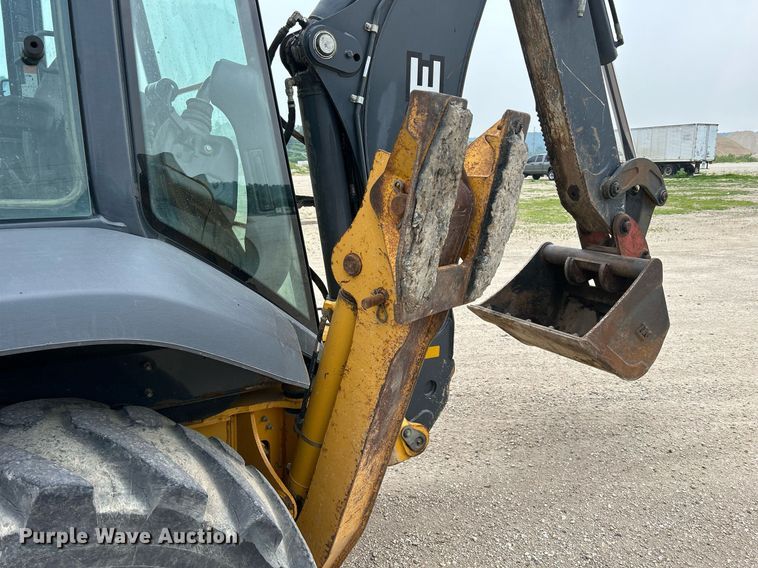 image for item DR4681 2015 John Deere 310SL  backhoe