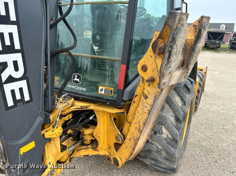 image for item DR4681 2015 John Deere 310SL  backhoe