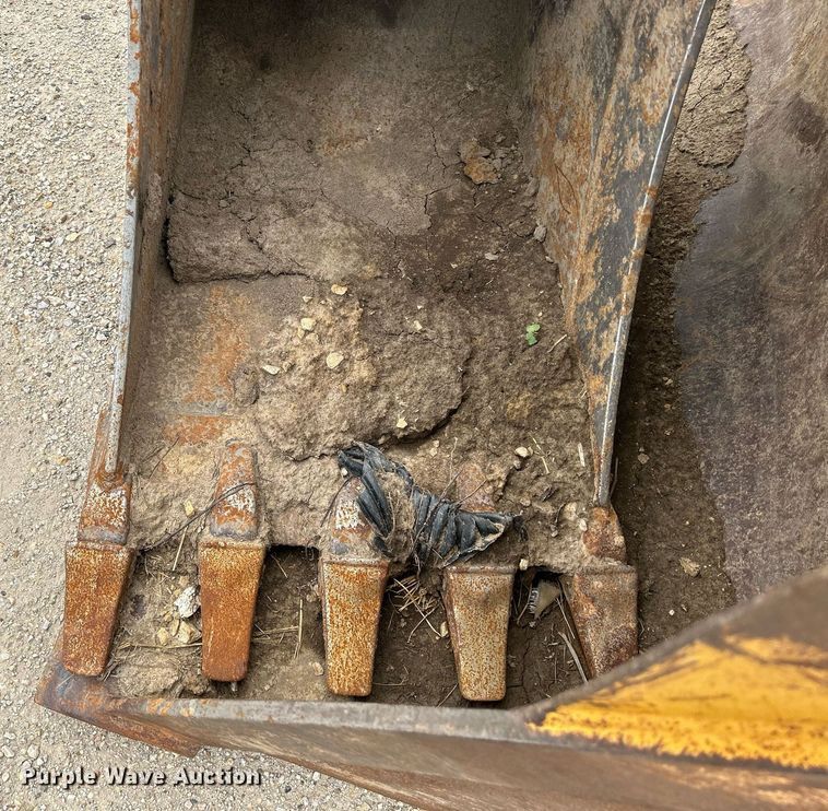 image for item DR4681 2015 John Deere 310SL  backhoe